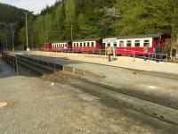 neue Bahnsteigkanten im Bahnhof Eisfelder Talmühle