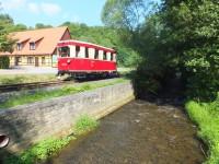 Triebwagen 187 001 in Alexisbad (Stadt Harzgerode) (2)