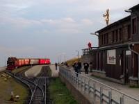 Sonderzug im Bahnhof Brocken (1)